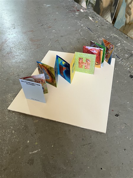 Leporello van Zelfportretten alfabet
